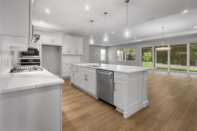 960 CLUB CRESSWIND DRIVE, Lady Lake, FL 32159