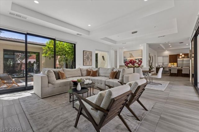 78 Pristine Glen Street, Las Vegas, NV 89135