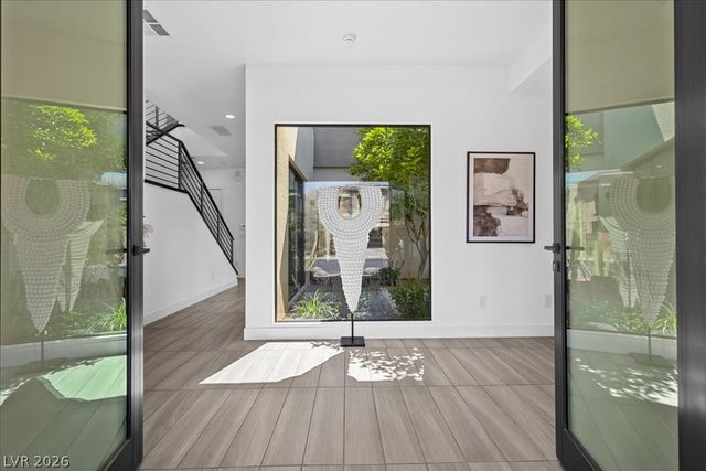 78 Pristine Glen Street, Las Vegas, NV 89135