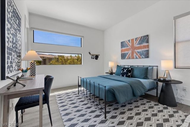 78 Pristine Glen Street, Las Vegas, NV 89135