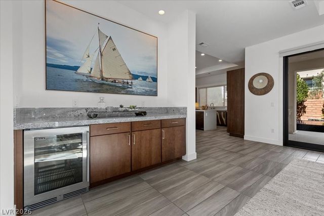 78 Pristine Glen Street, Las Vegas, NV 89135