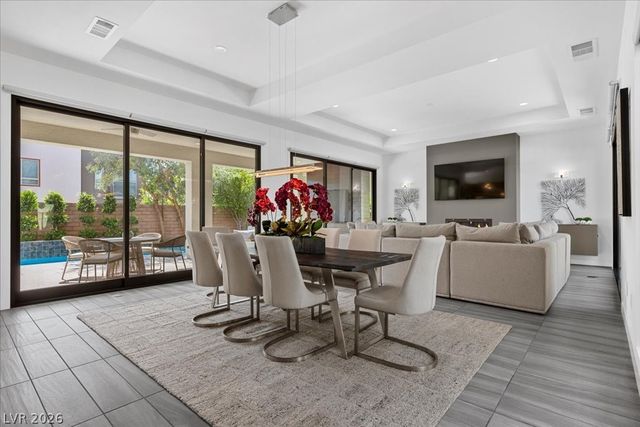 78 Pristine Glen Street, Las Vegas, NV 89135