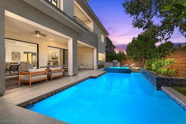 78 Pristine Glen Street, Las Vegas, NV 89135