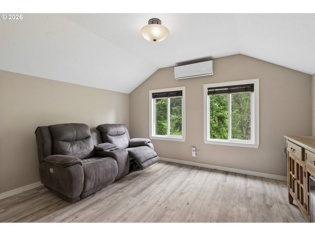 24382 S ELWOOD Rd, Colton, OR 97017