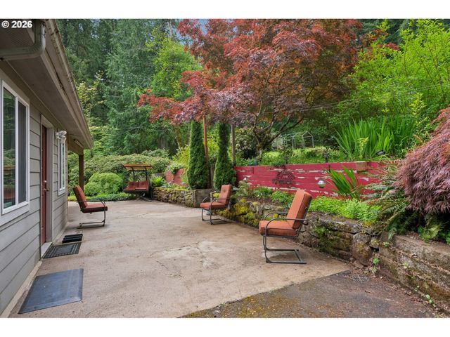 24382 S ELWOOD Rd, Colton, OR 97017