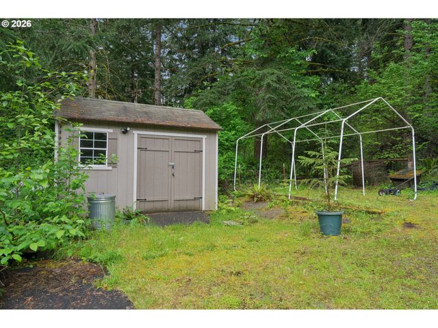 24382 S ELWOOD Rd, Colton, OR 97017