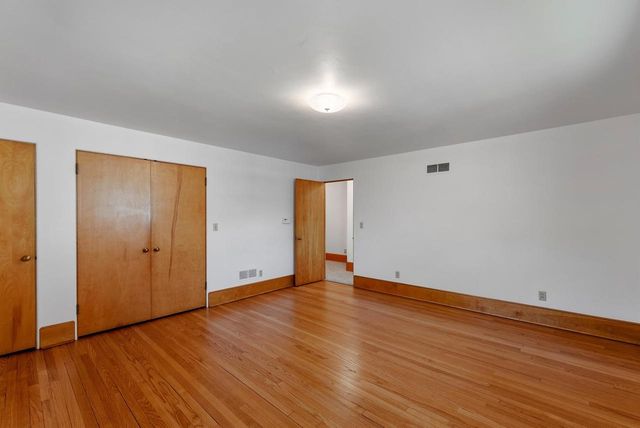 609 Greenfield Avenue, Beaver Dam, WI 53916