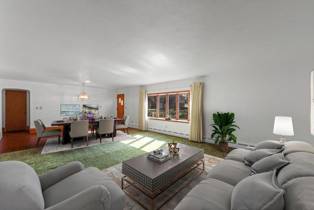 609 Greenfield Avenue, Beaver Dam, WI 53916