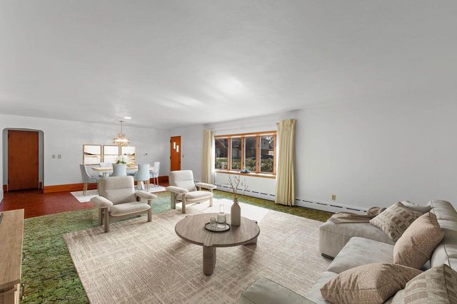 609 Greenfield Avenue, Beaver Dam, WI 53916
