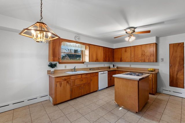 609 Greenfield Avenue, Beaver Dam, WI 53916