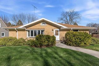 609 Greenfield Avenue, Beaver Dam, WI 53916
