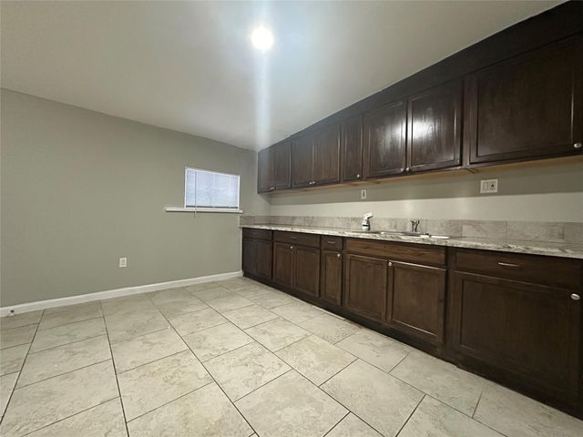 107 Altic Street 3, Houston, TX 77011