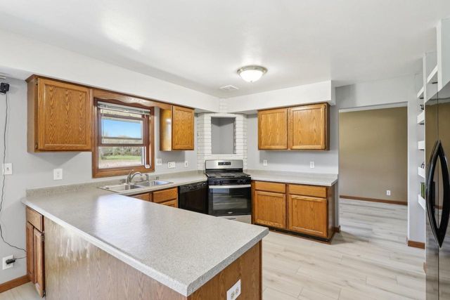 W156N10303 Pilgrim ROAD, Germantown, WI 53022