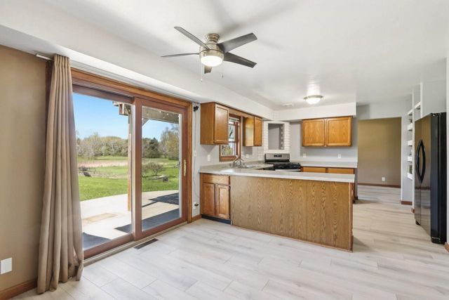 W156N10303 Pilgrim ROAD, Germantown, WI 53022