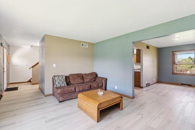 W156N10303 Pilgrim ROAD, Germantown, WI 53022