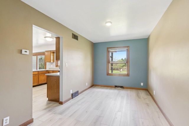 W156N10303 Pilgrim ROAD, Germantown, WI 53022