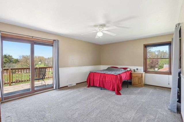 W156N10303 Pilgrim ROAD, Germantown, WI 53022