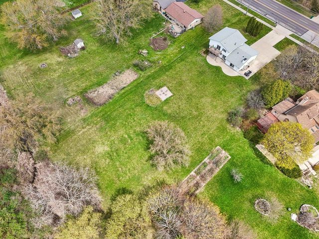 W156N10303 Pilgrim ROAD, Germantown, WI 53022