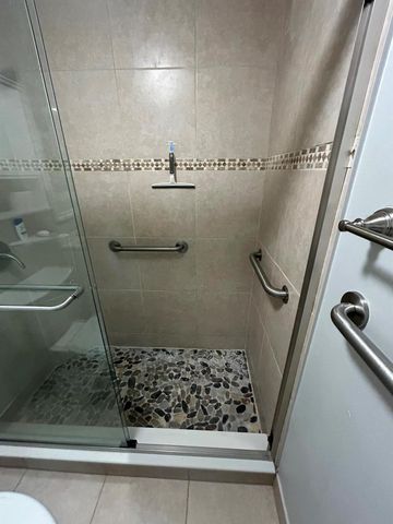 446 Brittany J, Delray Beach, FL 33446