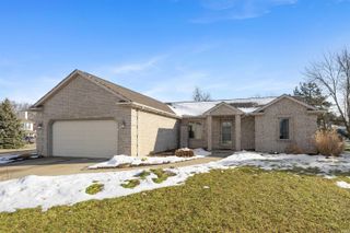 9530 Mill Ridge Run, Fort Wayne, IN 46835