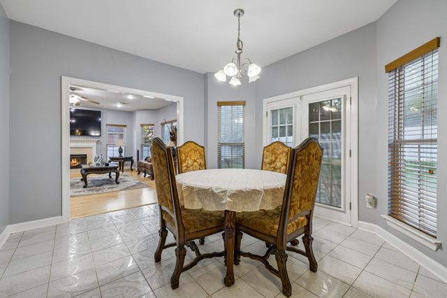 2133 Christina Ct, Hermitage, TN 37076