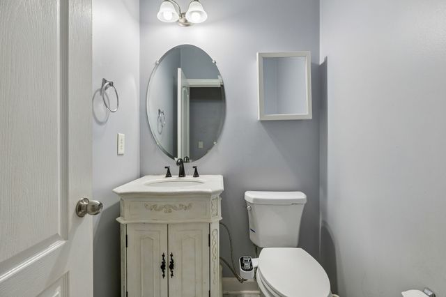 2133 Christina Ct, Hermitage, TN 37076