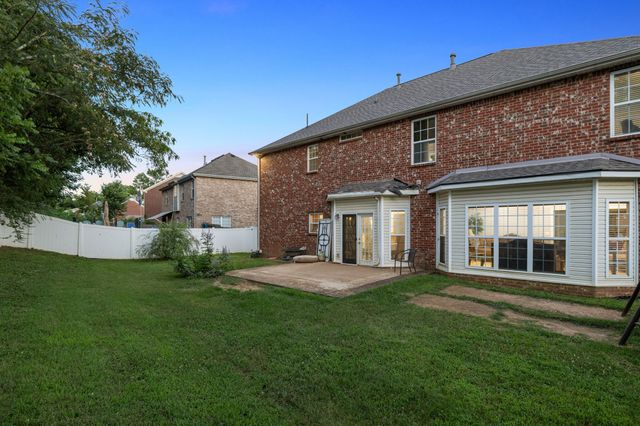 2133 Christina Ct, Hermitage, TN 37076
