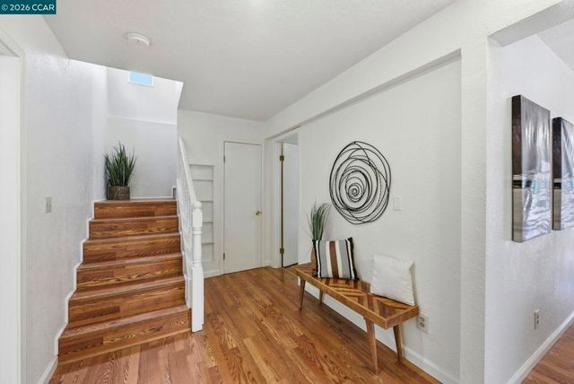 1711 WILLOW STREET, Alameda, CA 94501