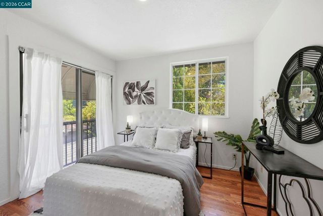 1711 WILLOW STREET, Alameda, CA 94501