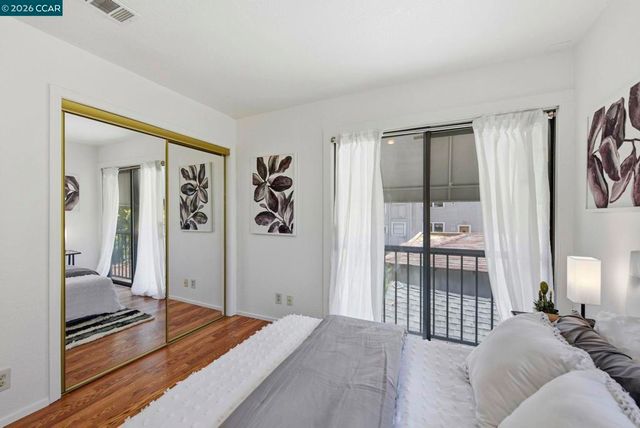 1711 WILLOW STREET, Alameda, CA 94501