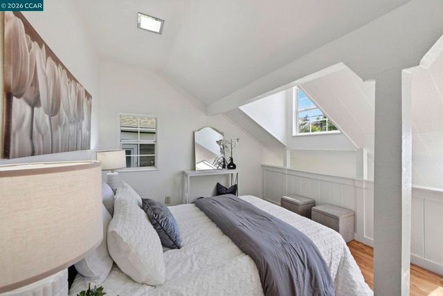 1711 WILLOW STREET, Alameda, CA 94501