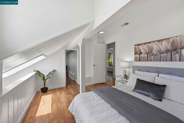 1711 WILLOW STREET, Alameda, CA 94501