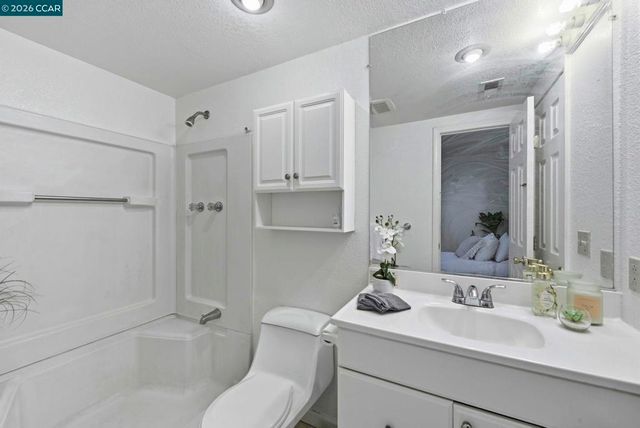 1711 WILLOW STREET, Alameda, CA 94501