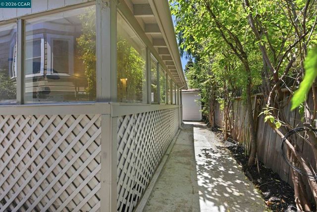 1711 WILLOW STREET, Alameda, CA 94501