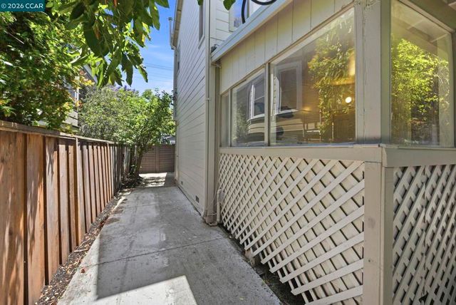 1711 WILLOW STREET, Alameda, CA 94501