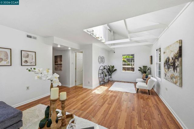 1711 WILLOW STREET, Alameda, CA 94501