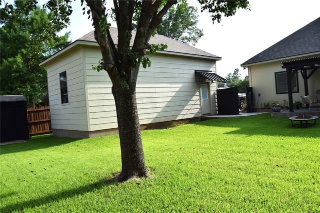 605 Jade Circle, Haughton, LA 71037