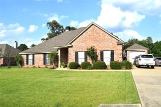 605 Jade Circle, Haughton, LA 71037