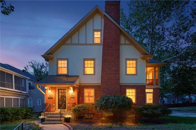 401-403 E 63rd Terrace, Kansas City, MO 64110