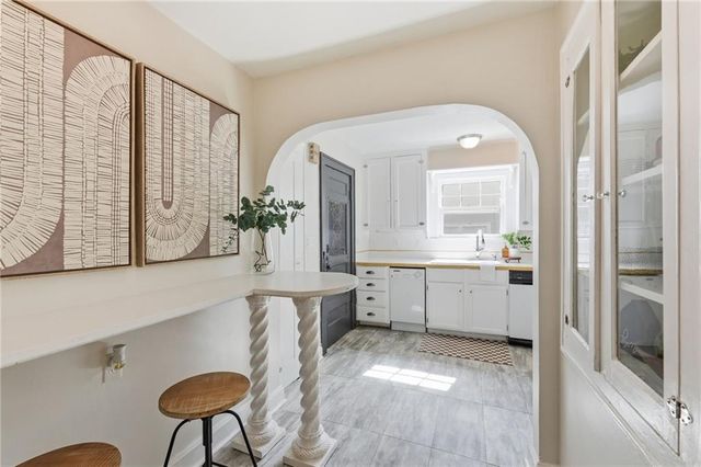 401-403 E 63rd Terrace, Kansas City, MO 64110