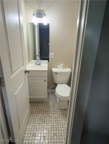 8796 Evergreen Drive, Mentor, OH 44060
