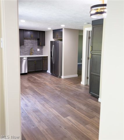 8796 Evergreen Drive, Mentor, OH 44060
