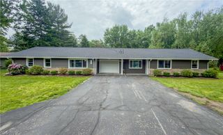 8796 Evergreen Drive, Mentor, OH 44060