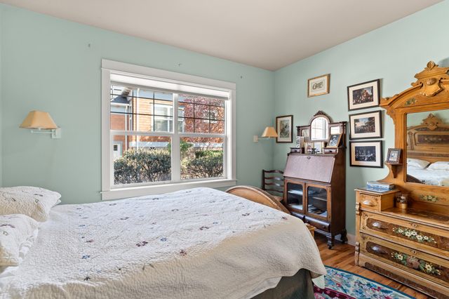 893 Plum Ridge Drive, Ashland, OR 97520