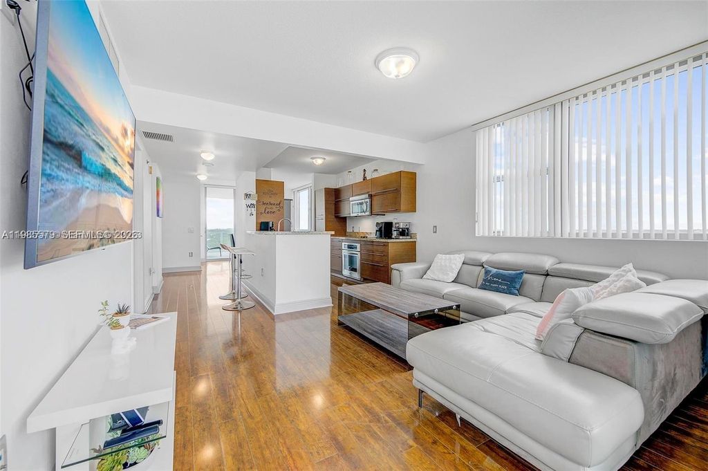 2681 N Flamingo Rd 1201S, Sunrise, FL 33323