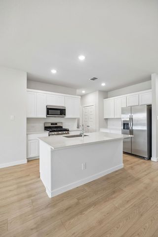 321 Millwood Road, Lavon, TX 75166