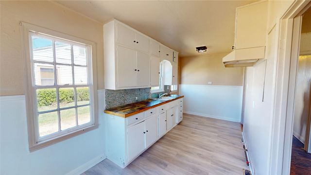 1202 N Grant, Brady, TX 76825