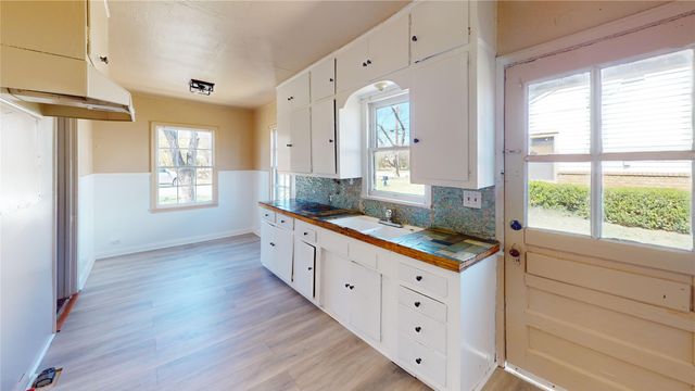 1202 N Grant, Brady, TX 76825