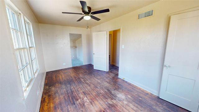 1202 N Grant, Brady, TX 76825