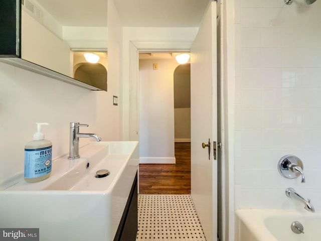 1 W 14TH ST, Frederick, MD 21701